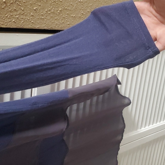 Flowy blue long-sleeved top - Picture 4 of 12